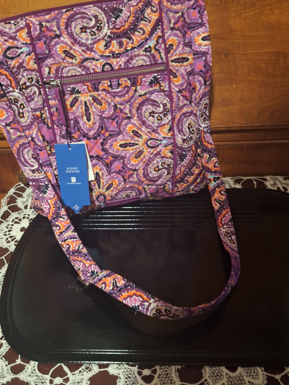 NWT Iconic Vera Bradley Hipster Crossbody Bag In Retired Print "Dream Tapestry"